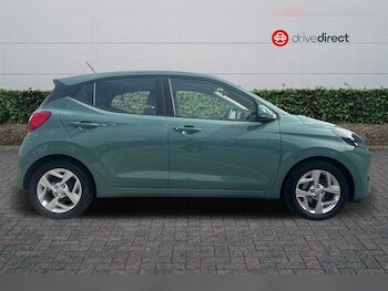 Used Hyundai i10 2023 for sale - 76155211: Photo 2