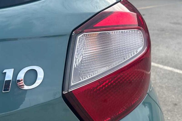 Used Hyundai i10 2023 for sale - 76155211: Photo 32