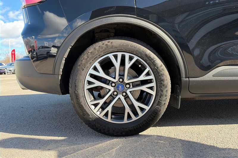 Used Ford Kuga 2021 for sale - 77944811: Photo 10