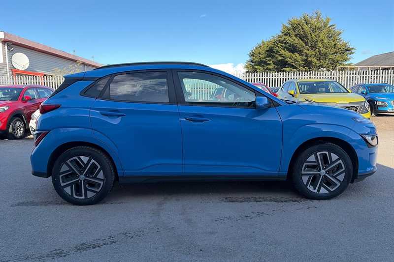 Used Hyundai KONA 2022 for sale - 78160062: Photo 2