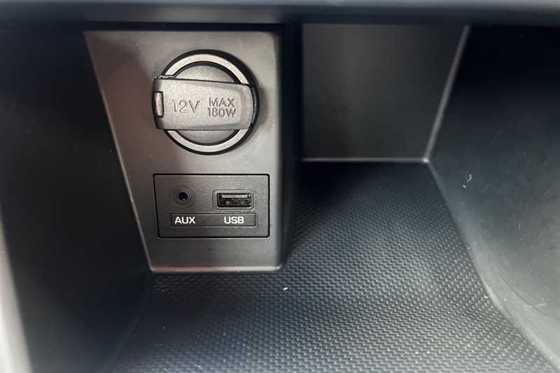 Used Hyundai i10 2014 for sale - 76490083: Photo 39