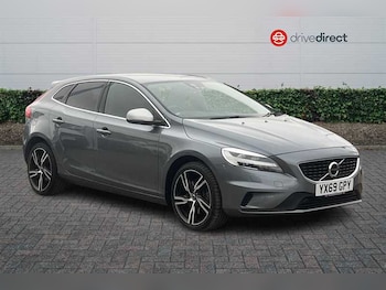 Used Volvo V40 2019 for sale - 78234339: Photo