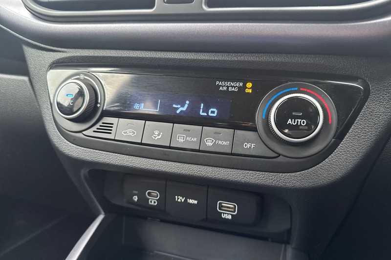 Used Hyundai i10 2024 for sale - 76448821: Photo 15