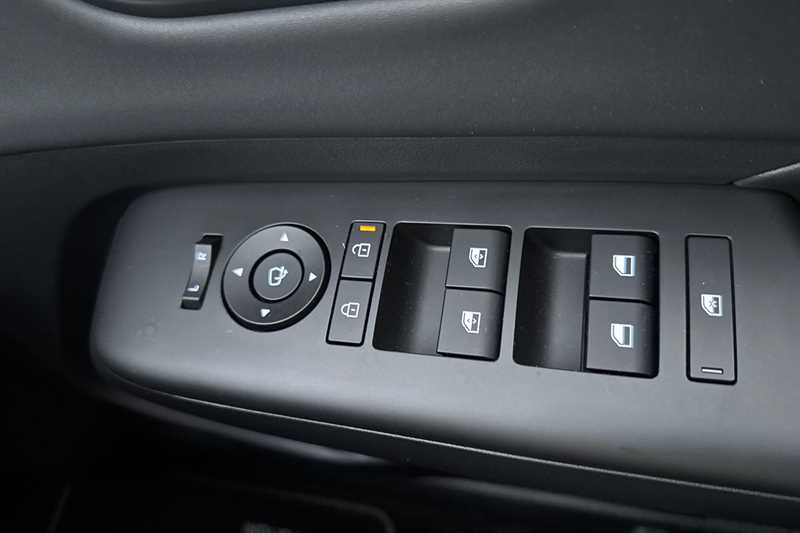 Used Hyundai KONA 2025 for sale - 76858482: Photo 16