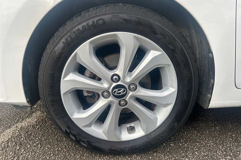 Used Hyundai i10 2019 for sale - 76529494: Photo 10