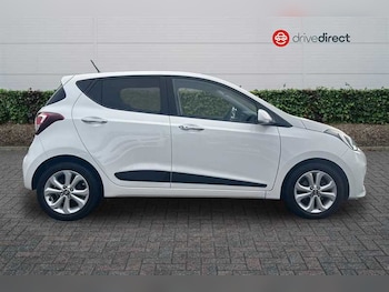 Used Hyundai i10 2019 for sale - 76746708: Photo
