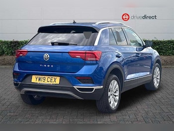 Used Volkswagen T-Roc 2019 for sale - 75819282: Photo