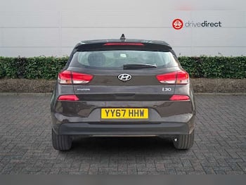 Used Hyundai i30 2017 for sale - 79797284: Photo