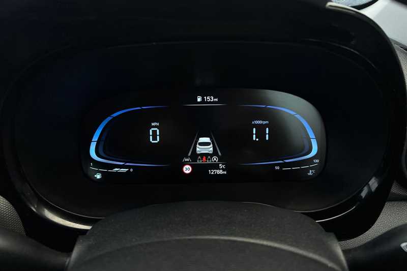 Used Hyundai i10 2023 for sale - 76805619: Photo 20