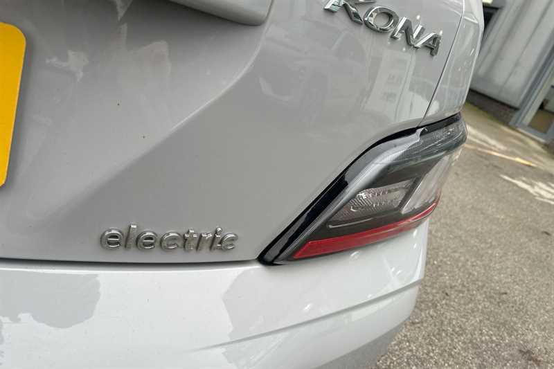 Used Hyundai KONA 2021 for sale - 76956611: Photo 30