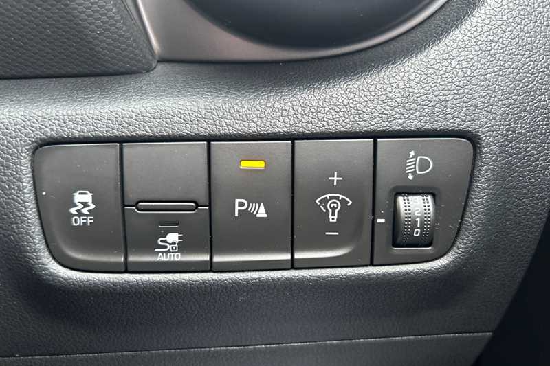 Used Hyundai KONA 2021 for sale - 76956611: Photo 48