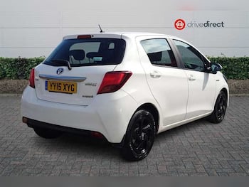 Used Toyota Yaris 2015 for sale - 79729617: Photo