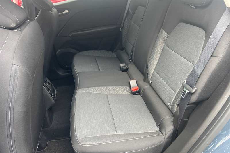 Used Renault Captur 2022 for sale - 76858586: Photo 24