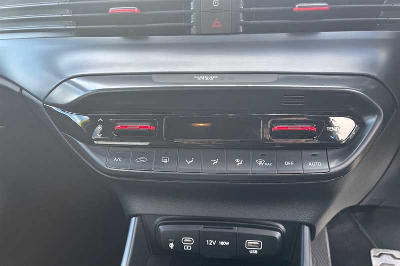 Used Hyundai i20 2025 for sale - 77828208: Photo 15