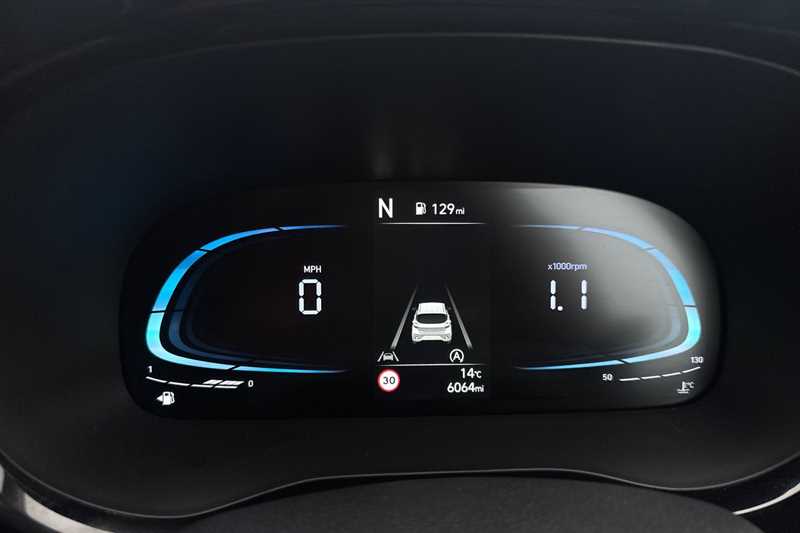 Used Hyundai i10 2024 for sale - 76503960: Photo 20