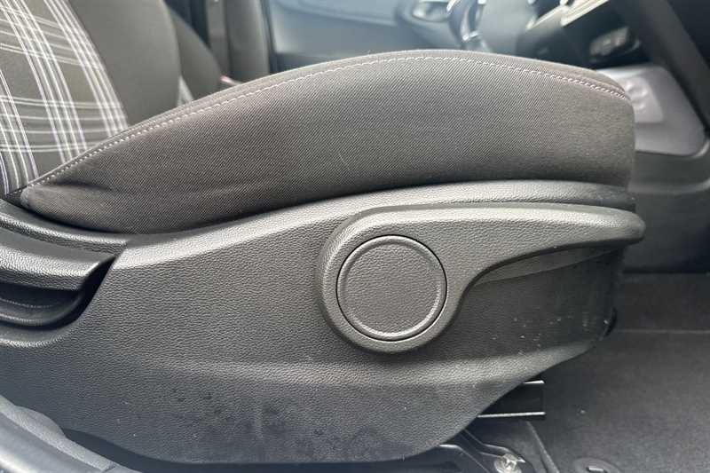 Used Hyundai i10 2024 for sale - 76503960: Photo 26