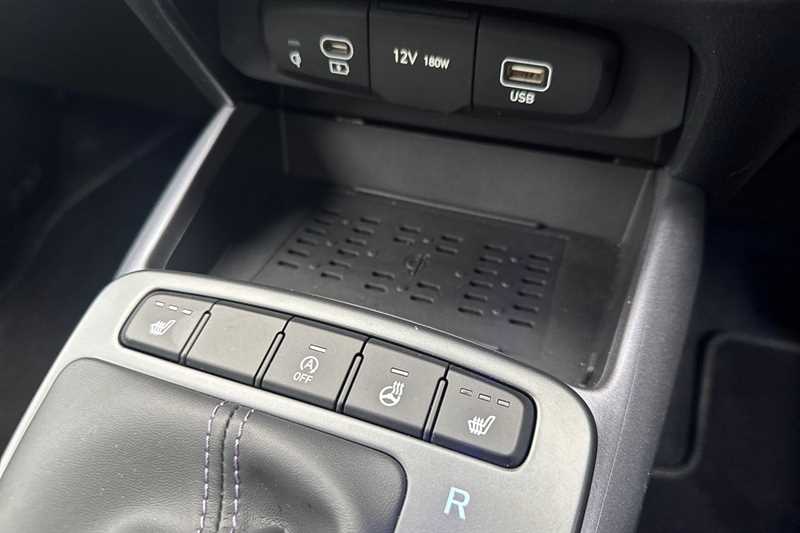 Used Hyundai i10 2024 for sale - 76503960: Photo 39