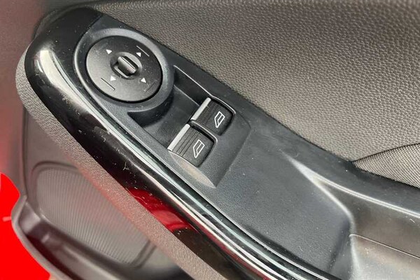 Used Ford Fiesta 2015 for sale - 76004573: Photo 16