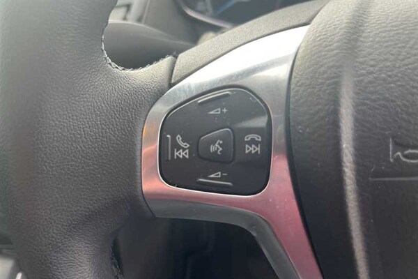 Used Ford Fiesta 2015 for sale - 76004573: Photo 21