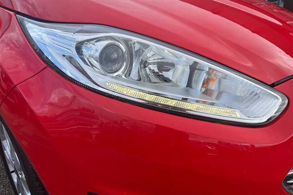 Used Ford Fiesta 2015 for sale - 76004573: Photo 28
