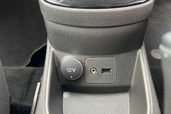 Used Ford Fiesta 2015 for sale - 76004573: Photo 41