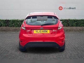 Used Ford Fiesta 2015 for sale - 76004573: Photo