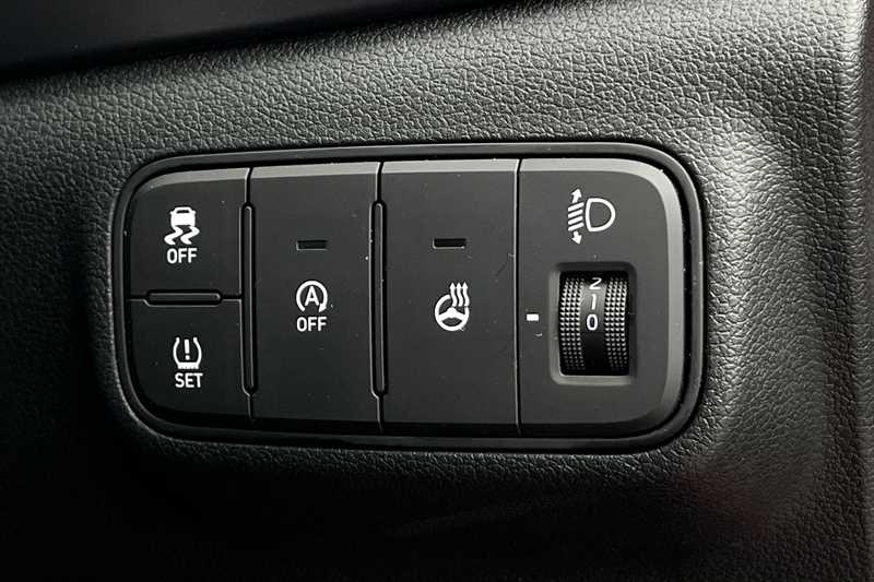 Used Hyundai BAYON 2023 for sale - 76463363: Photo 43