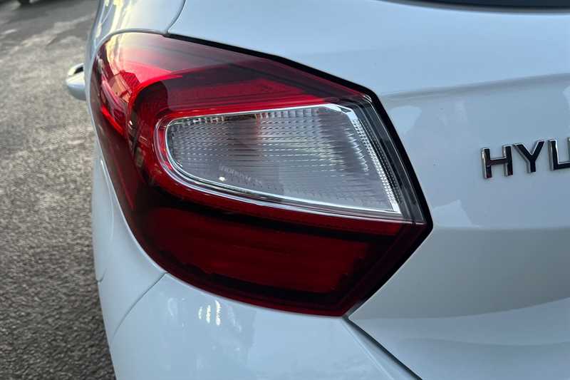 Used Hyundai i10 2022 for sale - 76448484: Photo 31