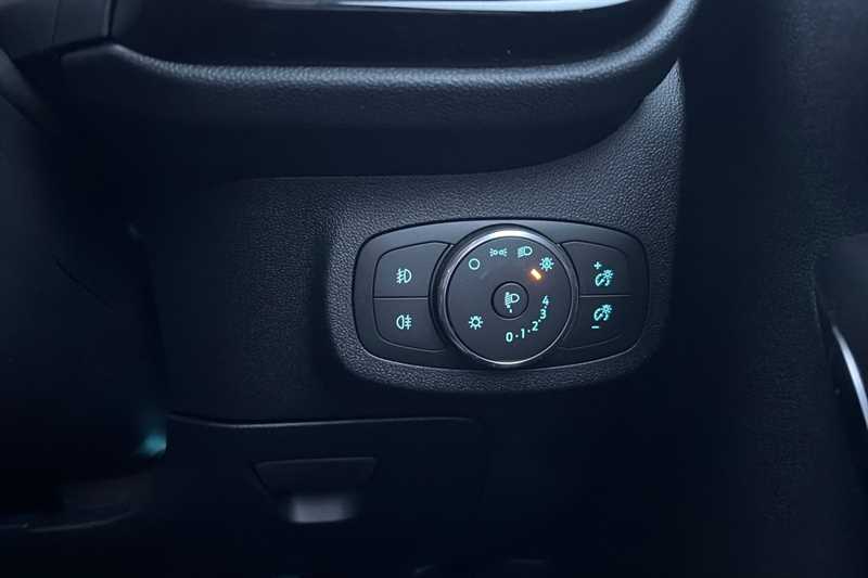 Used Ford Fiesta 2023 for sale - 78130195: Photo 40