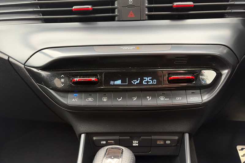 Used Hyundai i20 2023 for sale - 78050984: Photo 15