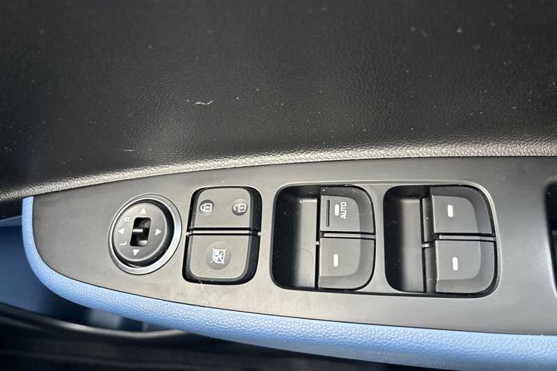 Used Hyundai i10 2016 for sale - 76448905: Photo 16