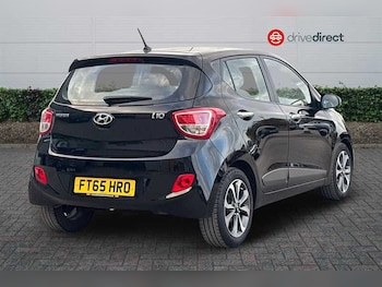Used Hyundai i10 2016 for sale - 76448905: Photo
