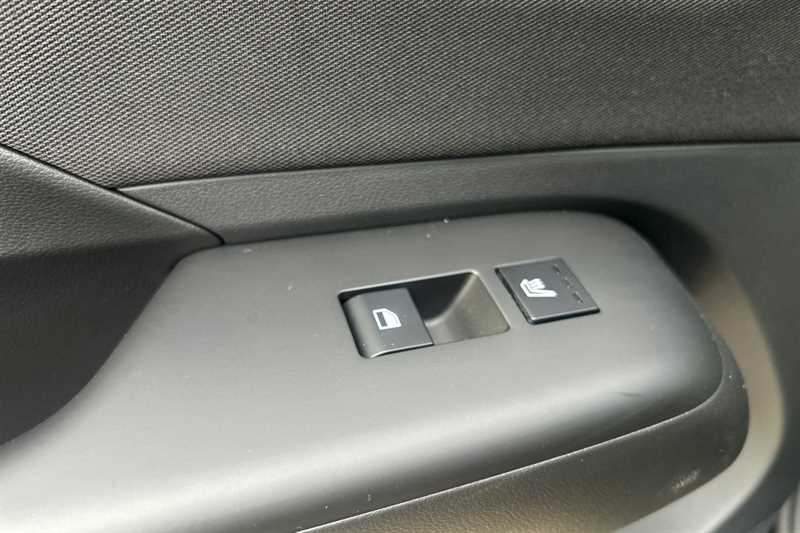 Used Hyundai KONA 2024 for sale - 76746610: Photo 44