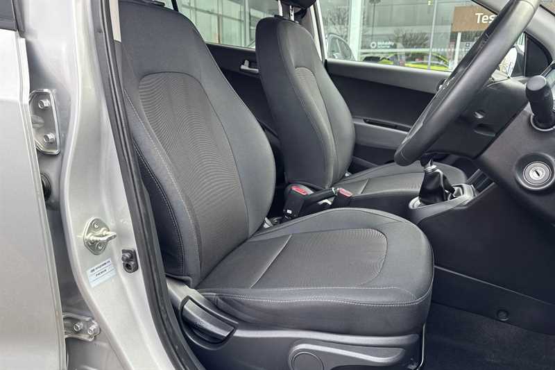 Used Hyundai i10 2019 for sale - 78050373: Photo 23