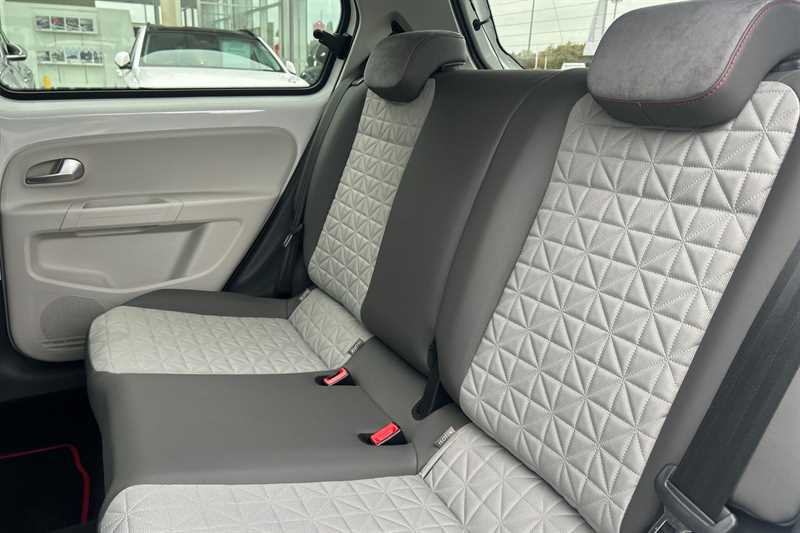 Used Volkswagen up! 2020 for sale - 76249166: Photo 24