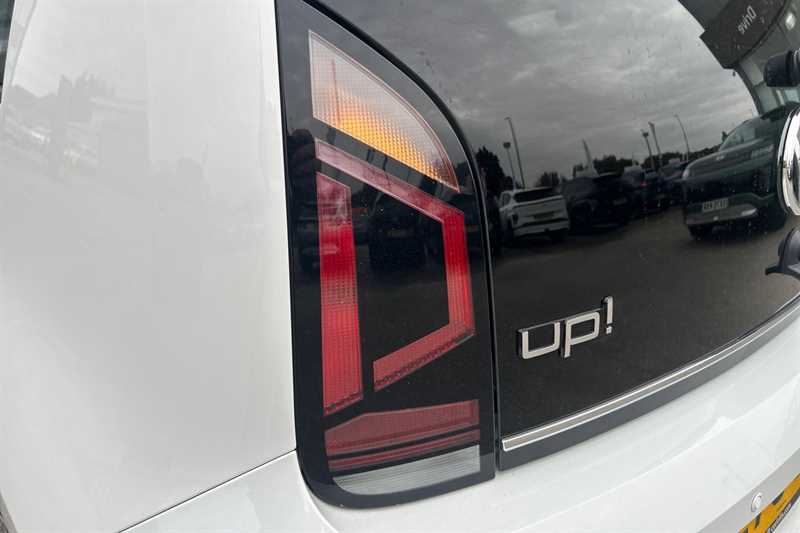 Used Volkswagen up! 2020 for sale - 76249166: Photo 31