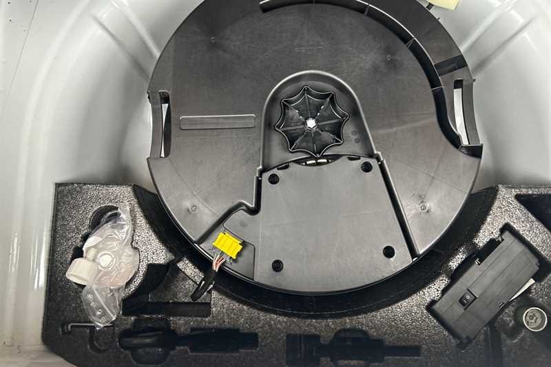 Used Volkswagen up! 2020 for sale - 76249166: Photo 37