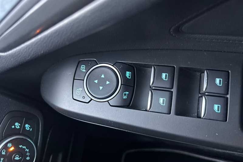 Used Ford Focus 2020 for sale - 77122757: Photo 16