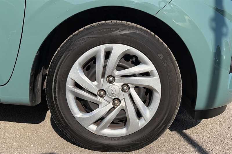 Used Hyundai i10 2023 for sale - 77944956: Photo 12