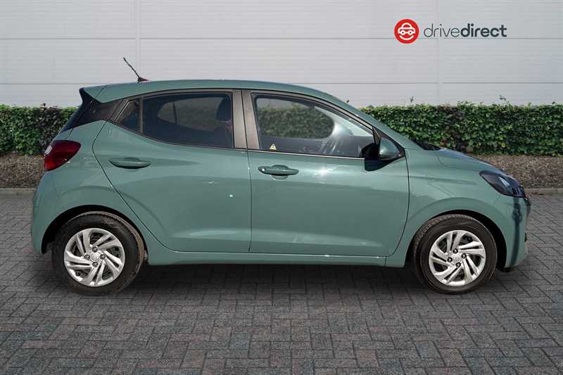 Used Hyundai i10 2023 for sale - 77944956: Photo 2