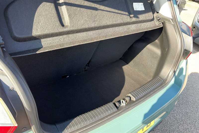 Used Hyundai i10 2023 for sale - 77944956: Photo 25