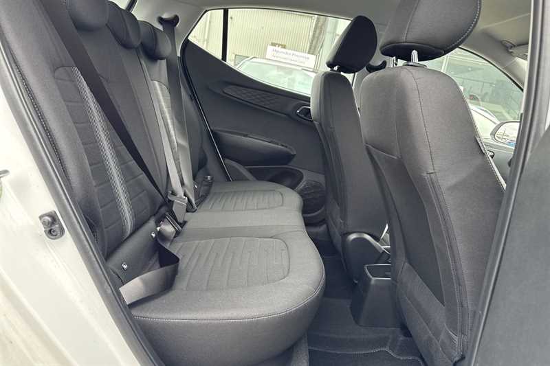 Used Hyundai i10 for sale - 78217804: Photo 24