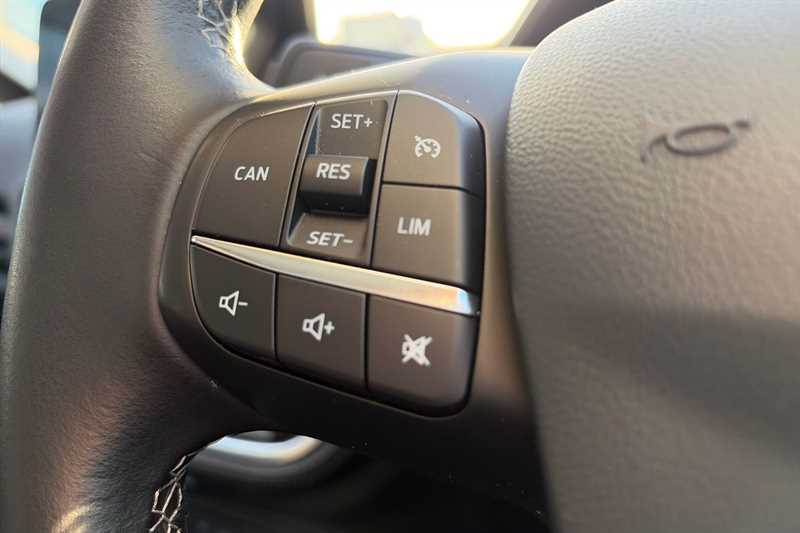 Used Ford Fiesta 2019 for sale - 77929618: Photo 21