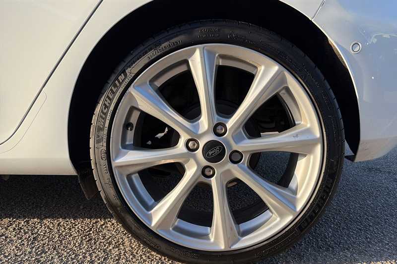 Used Ford Fiesta 2019 for sale - 77929618: Photo 9