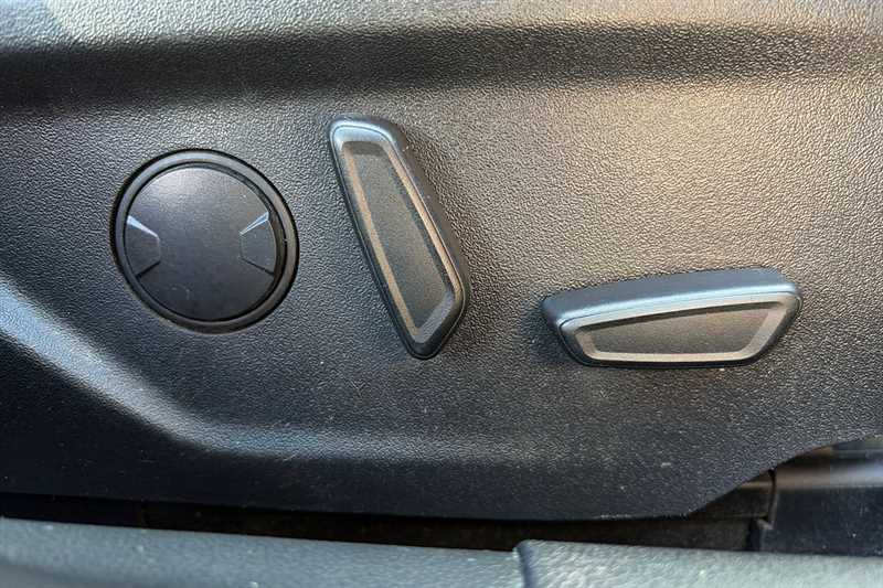 Used Ford Focus for sale - 77863875: Photo 26