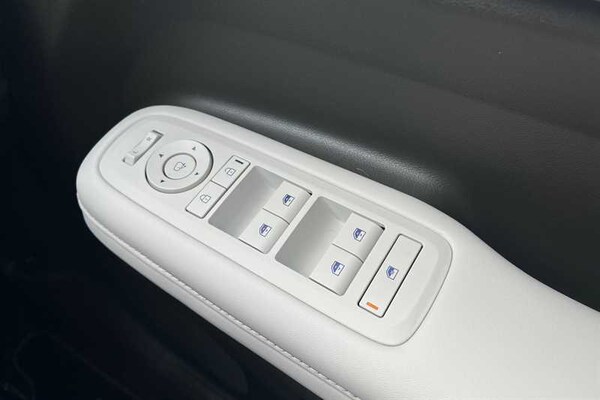 Used Hyundai Santa Fe 2024 for sale - 74658216: Photo 16