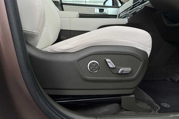 Used Hyundai Santa Fe 2024 for sale - 74658216: Photo 26