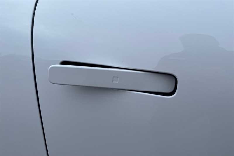 Used Hyundai IONIQ 6 2025 for sale - 76955713: Photo 33