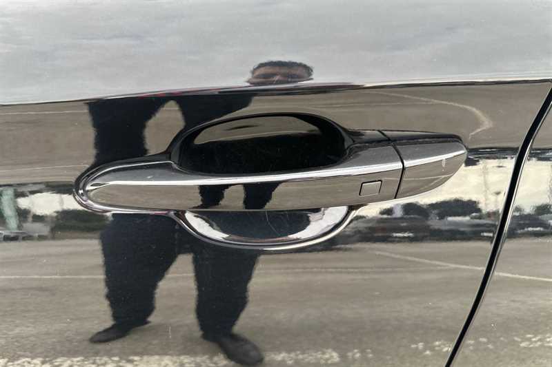Vehicle 33