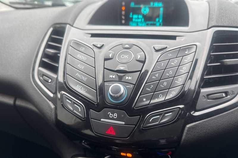 Used Ford Fiesta 2015 for sale - 77444997: Photo 18